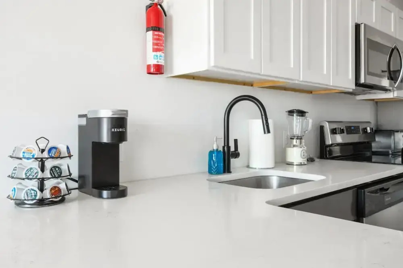 Luxury Studio 30 Mins to Manhattan Evonify