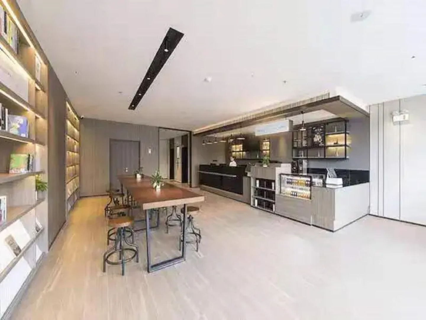 Hanting Hotel (Cebu Baolong Plaza )