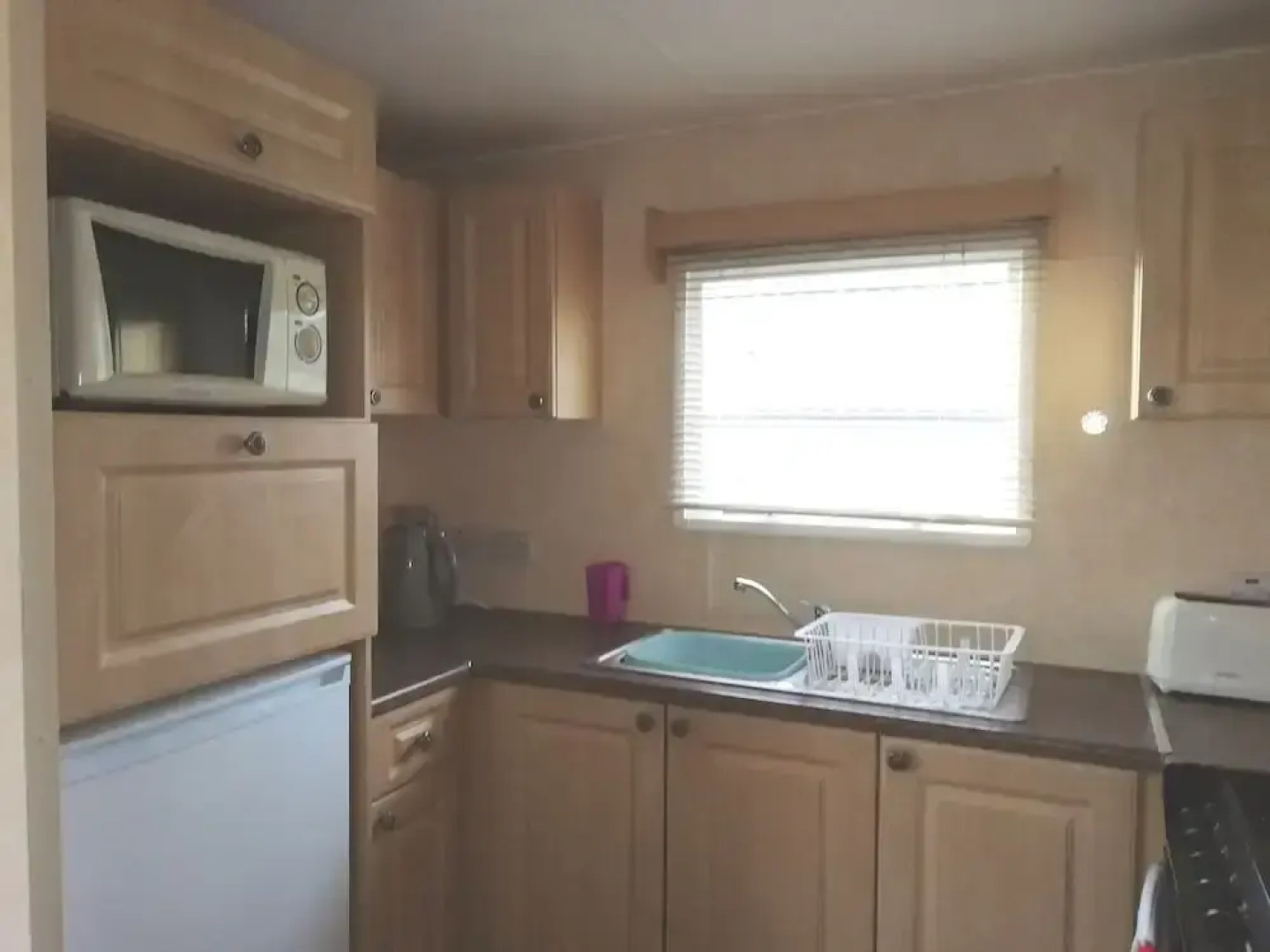 "home2home" Sleeps 6. Beautiful Wales