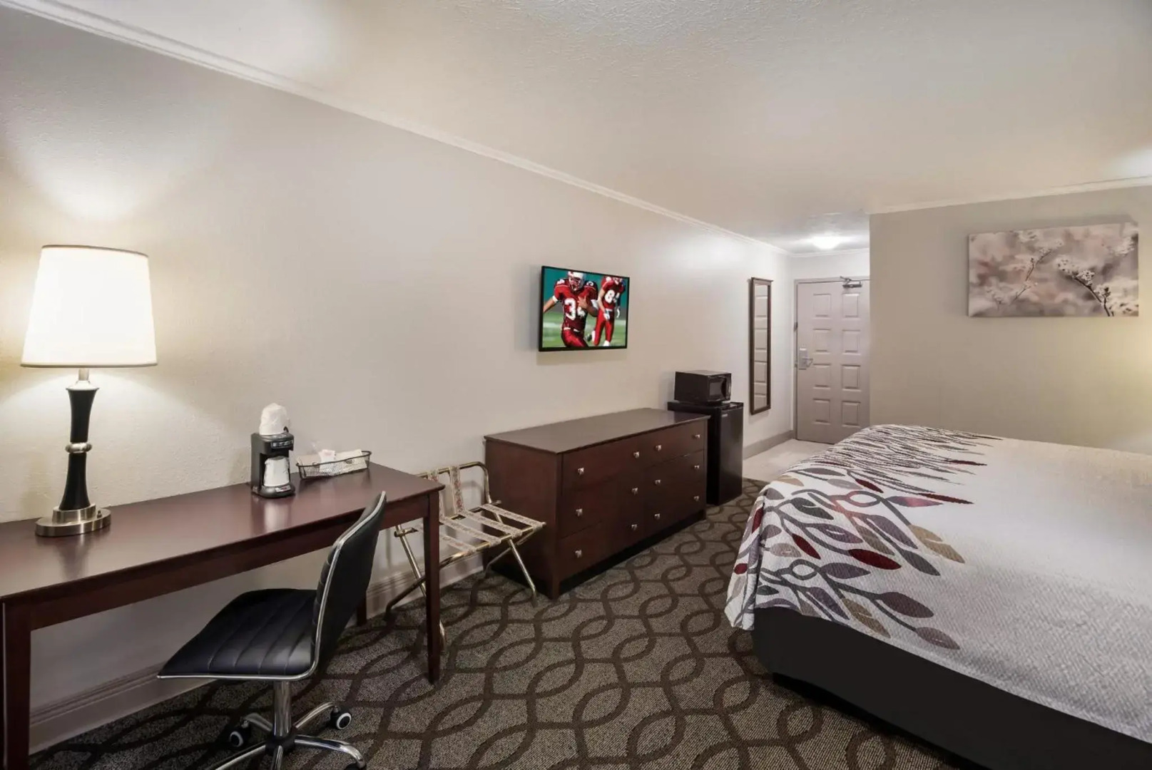 Red Roof Inn & Suites Lexington - Hamburg