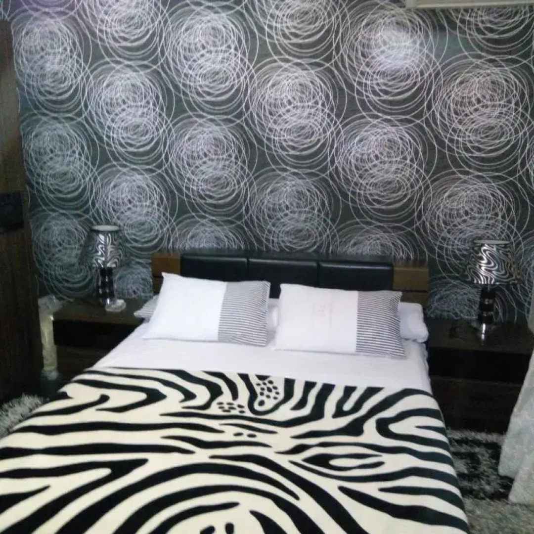 Hamdy 5 Star (Families Only)