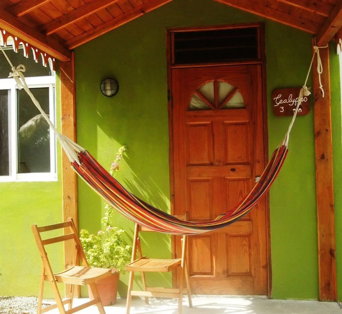 Serenity Lodges Dominica