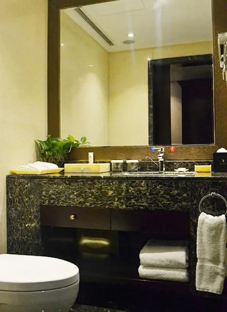 Deyang Care Feeling Grand Hotel