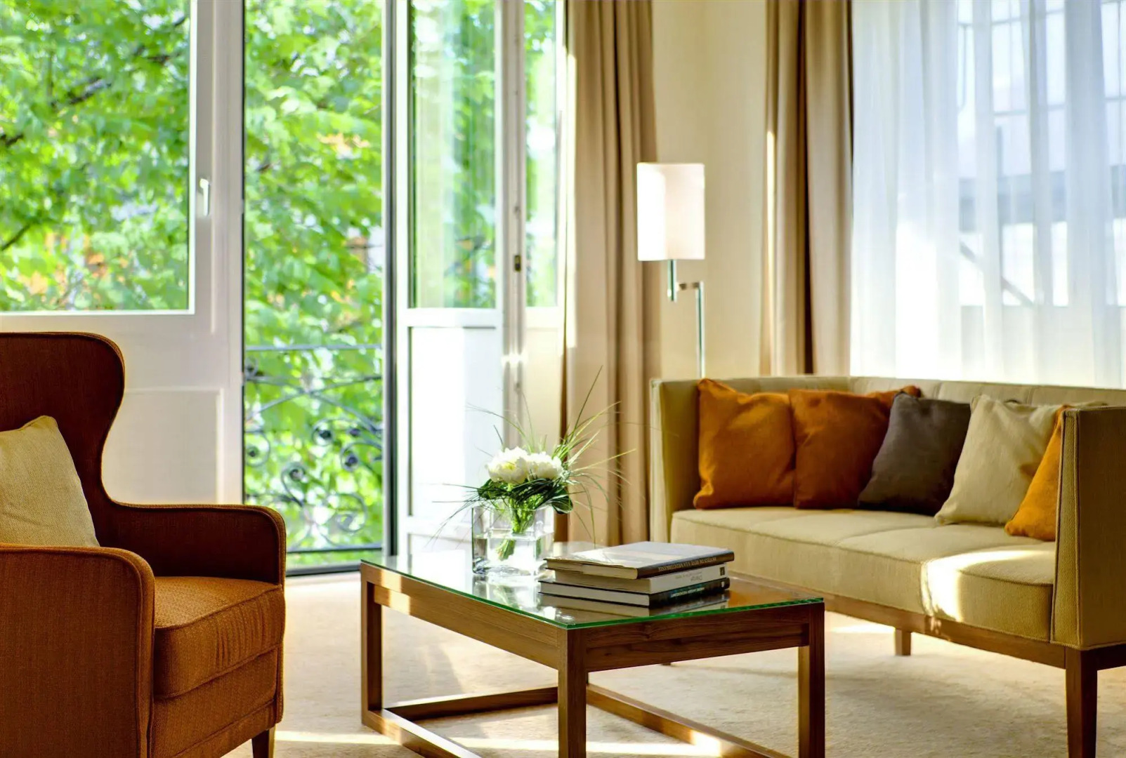 Renaissance Lucerne Hotel