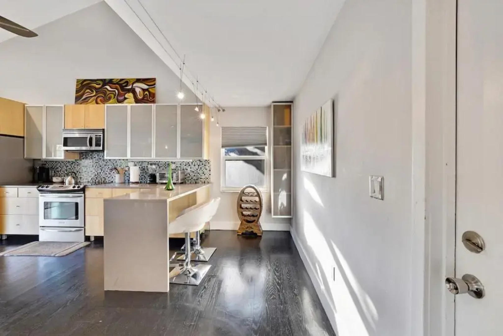 Blue stone lake home by PMI