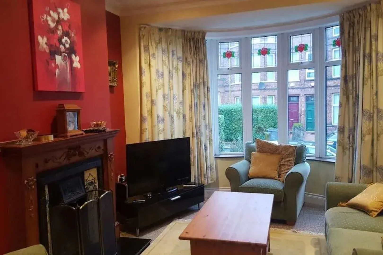 Belfastbreaks - Modern 4 Bedroom Townhouse in South Belfast