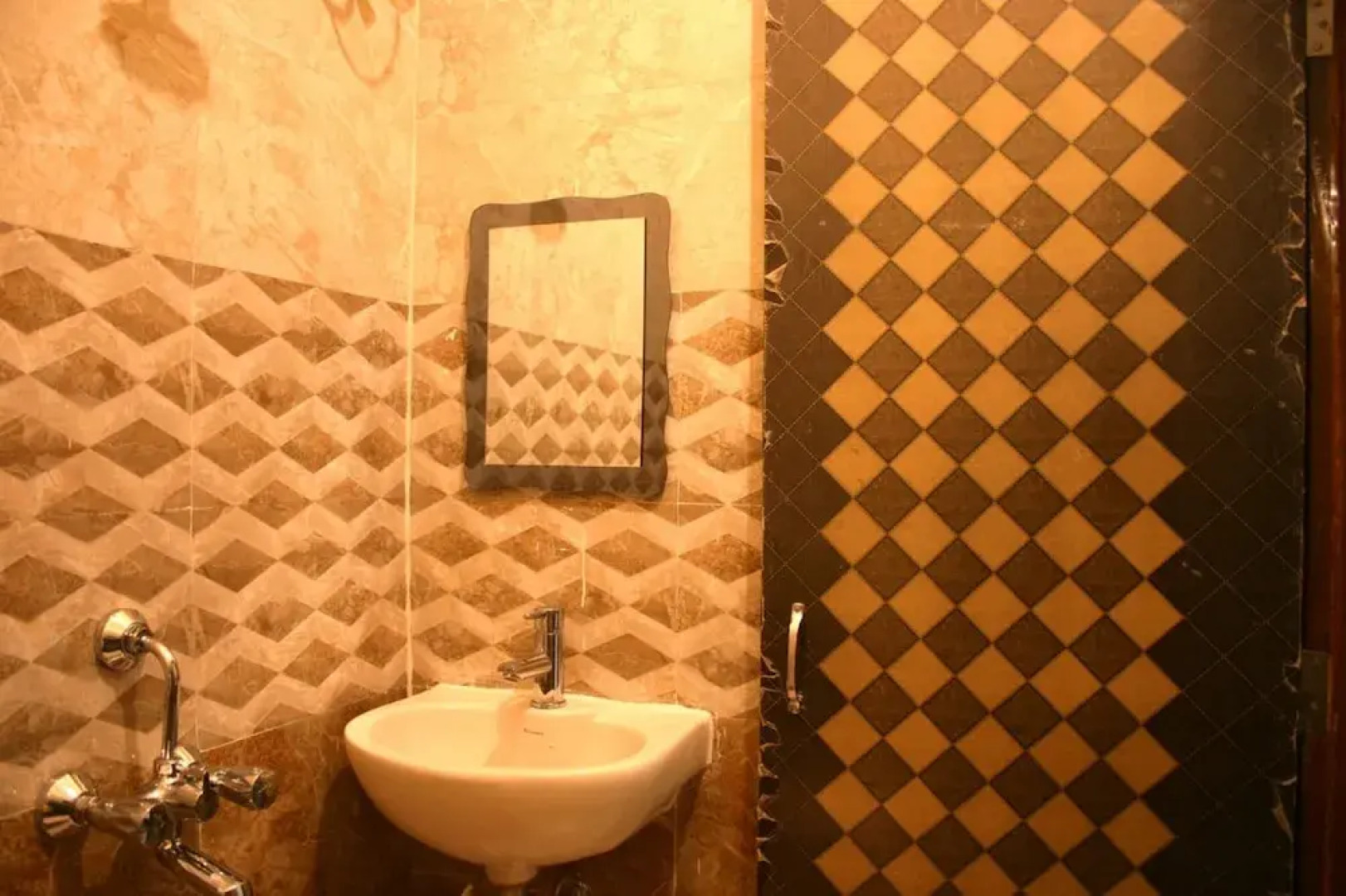 Utsav Grand by ShriGo Hotels