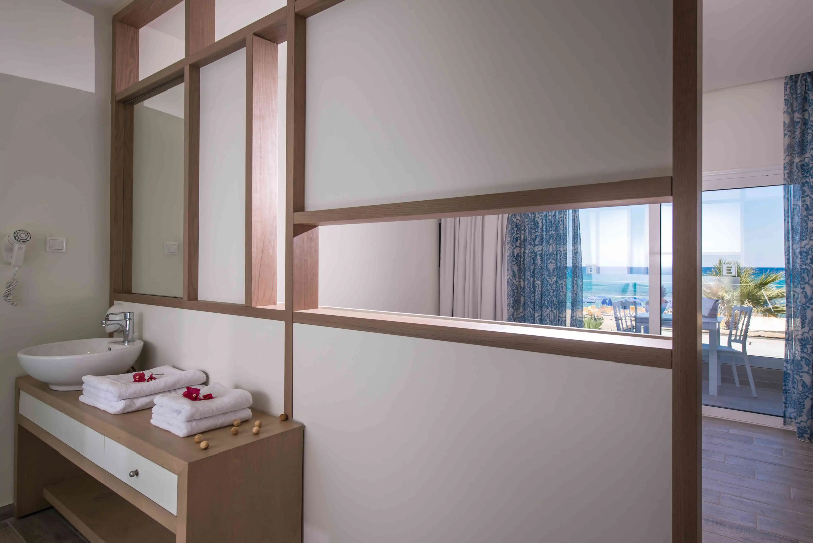 Paralos Lifestyle Beach