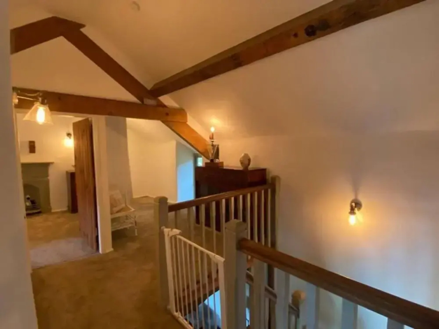 Idlewild Animal Sanctuary Farmhouse Stay - Charity