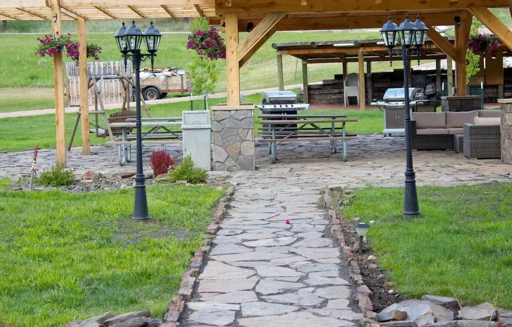 Black Elk Resort Cottages and RV Park