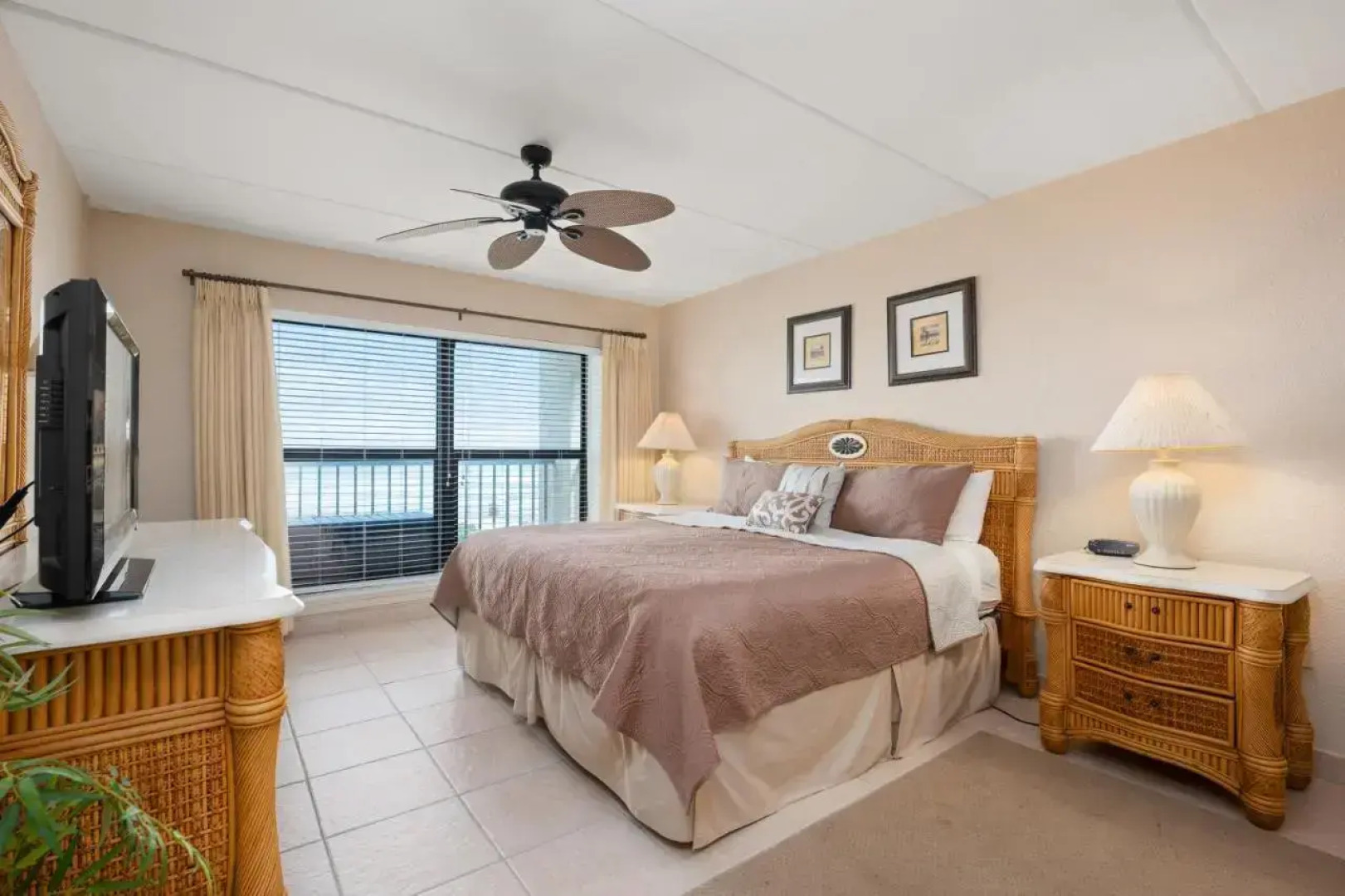 Saida III Condominiums - by Island Services