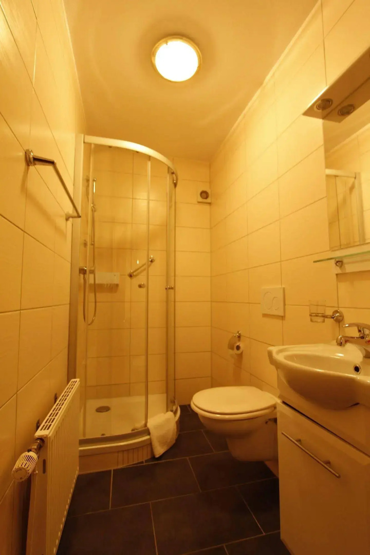 Hotel Restaurant Adria - Stuben