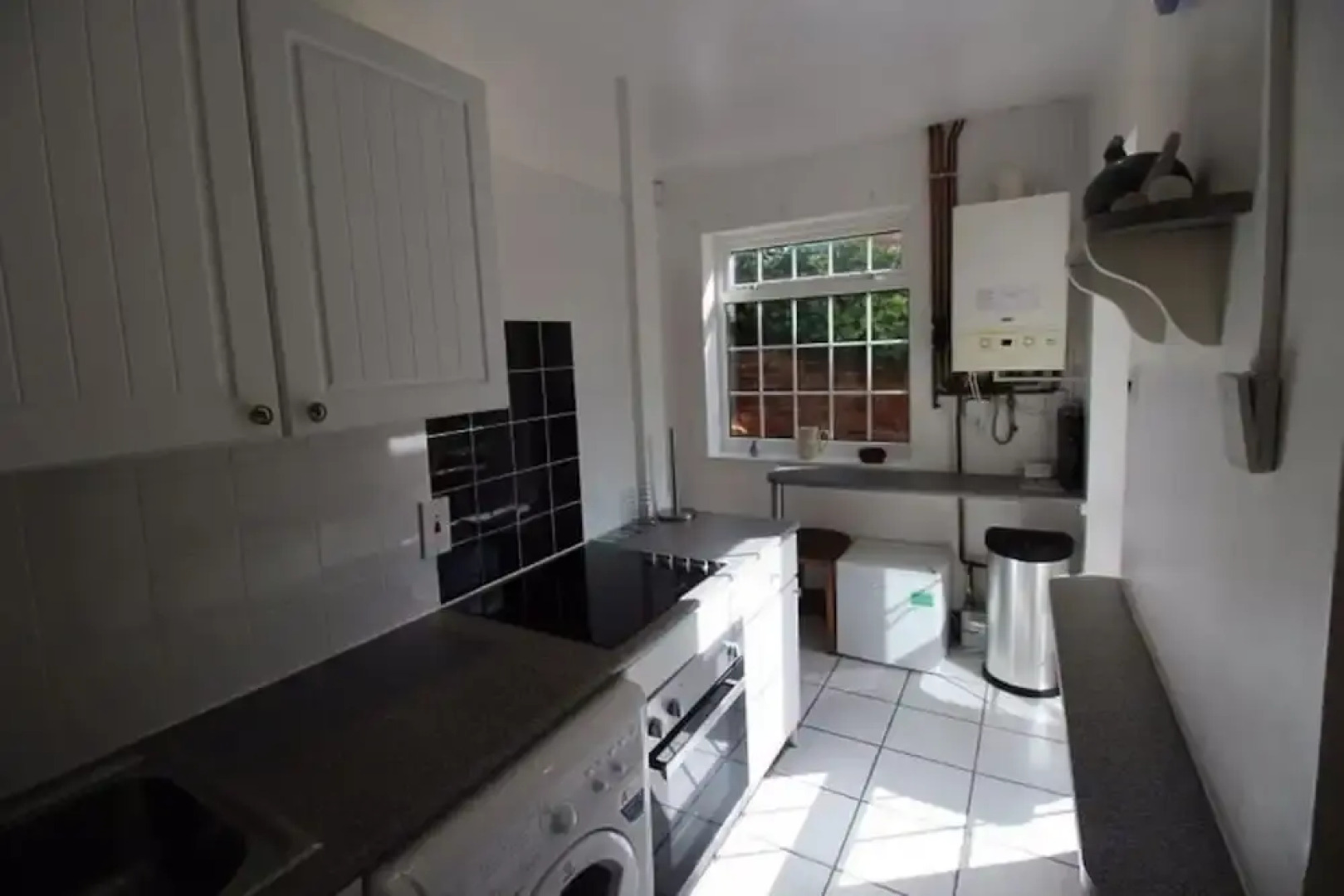 Cosy, Self-contained 1-bedroom Flat Near Nantwich