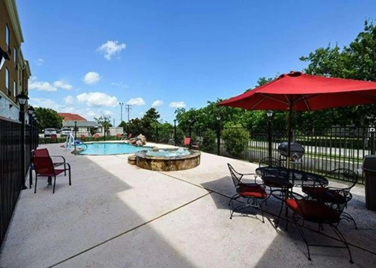 Comfort Suites Bay City