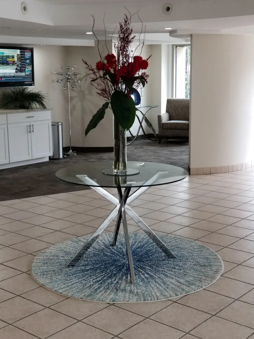 The Breakers Hotel & Suites