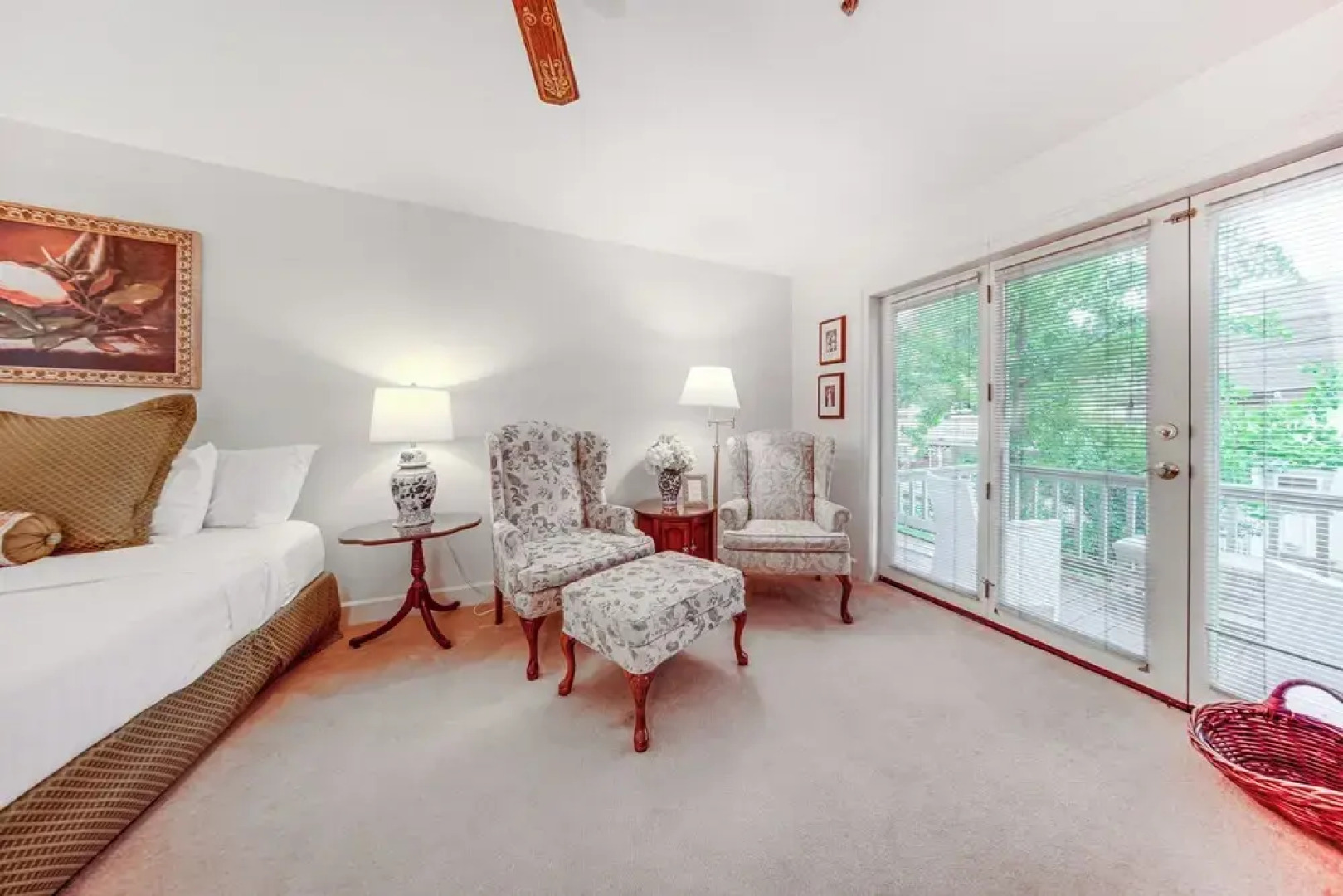 Experience Chautauqua! Newly Renovated Studio