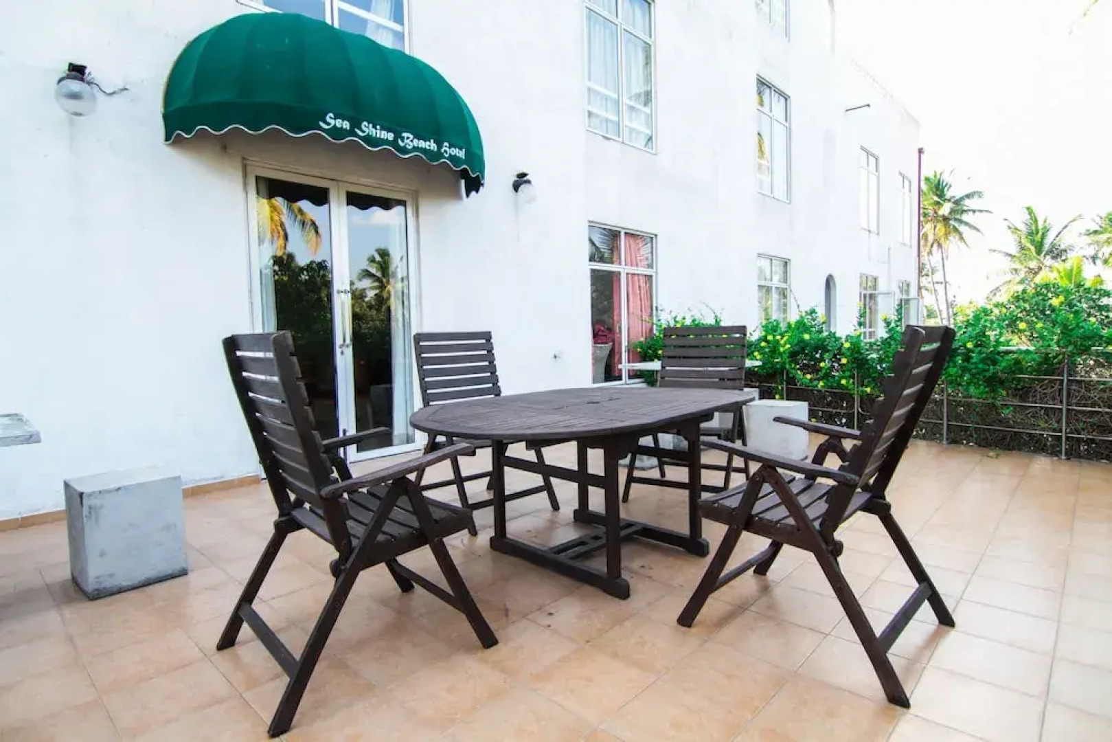 OYO 111 Sea Shine Beach Hotel