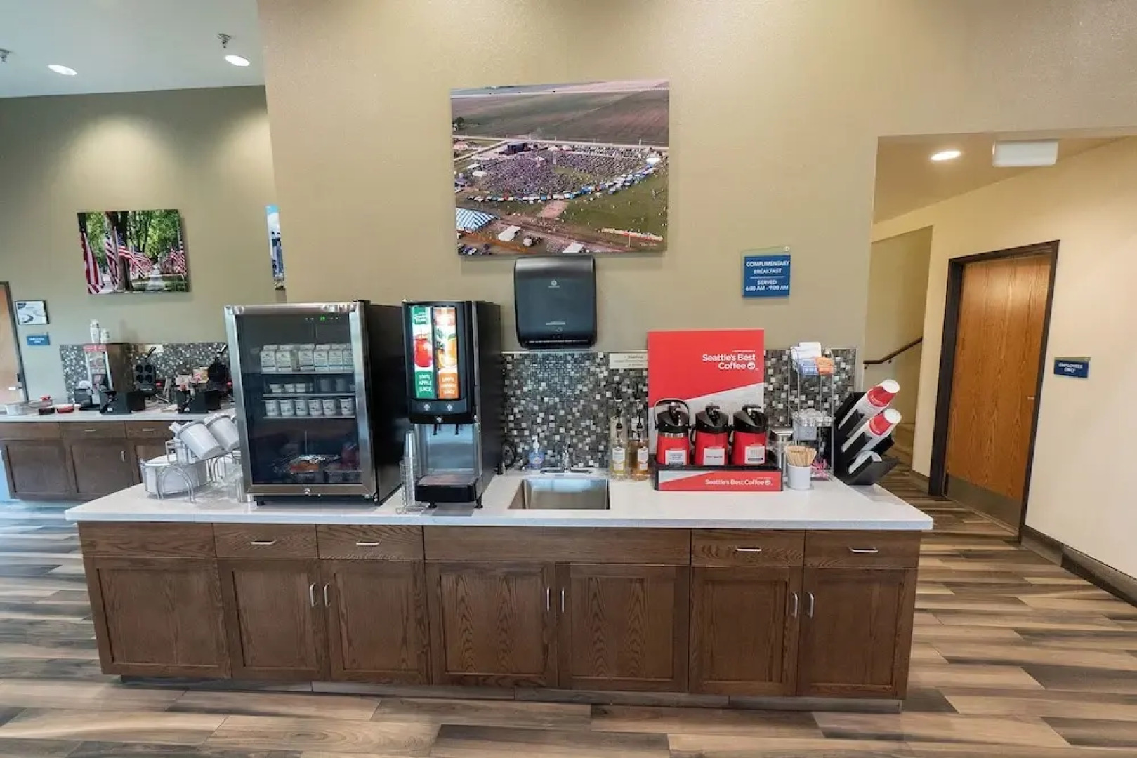 Cobblestone Inn & Suites - Sheldon