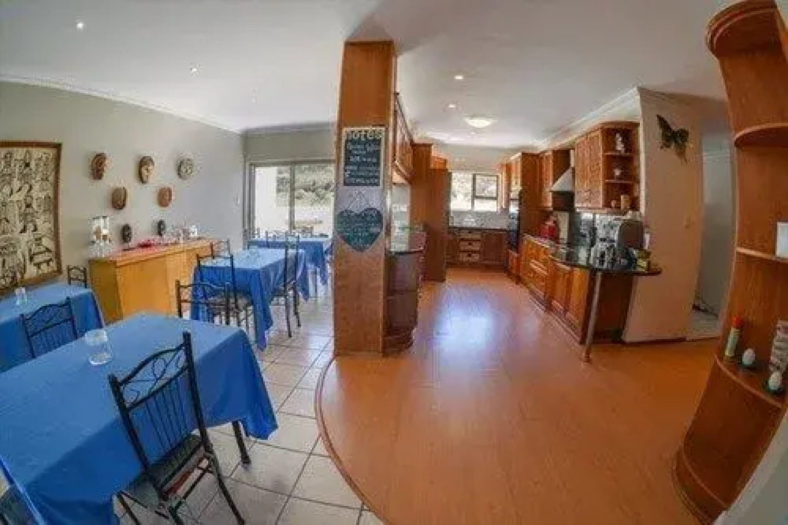 Fly me to the Moon Guest House