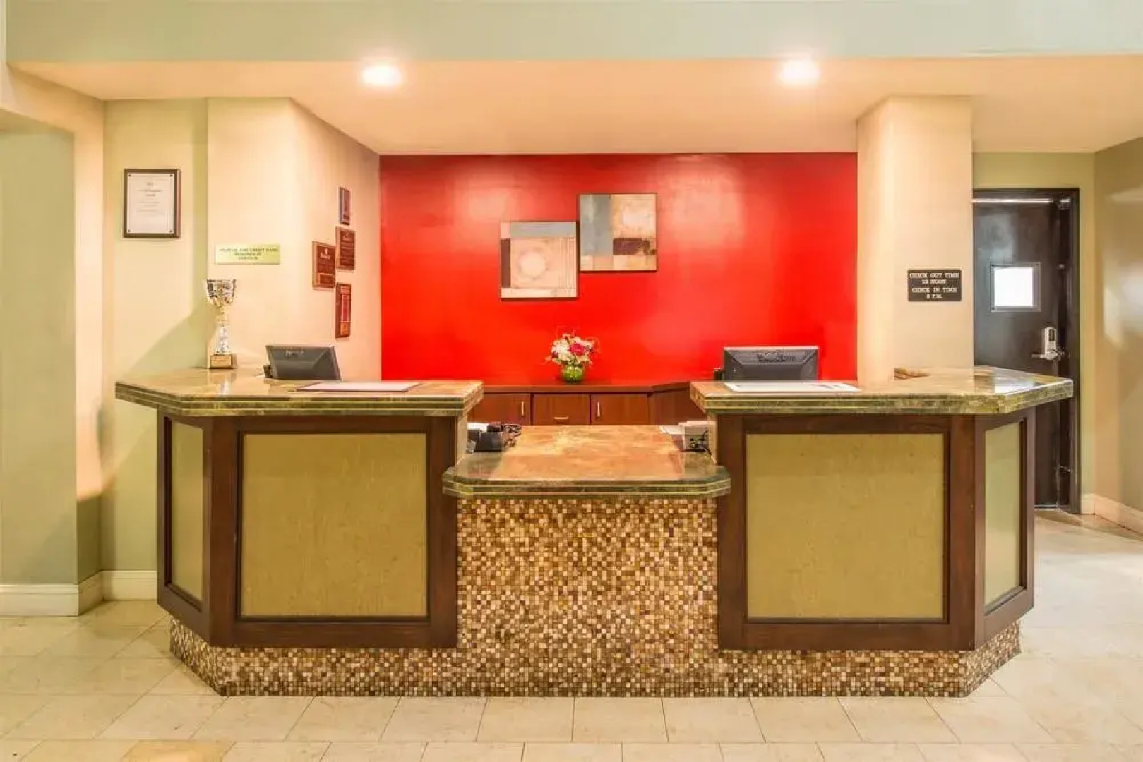 Ramada West Sacramento Hotel and Suites