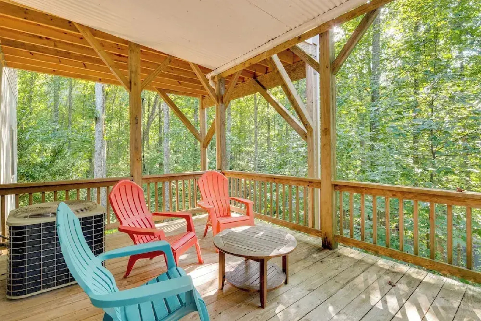 Blue Ridge Mountain Retreat: Deck & Sunroom!