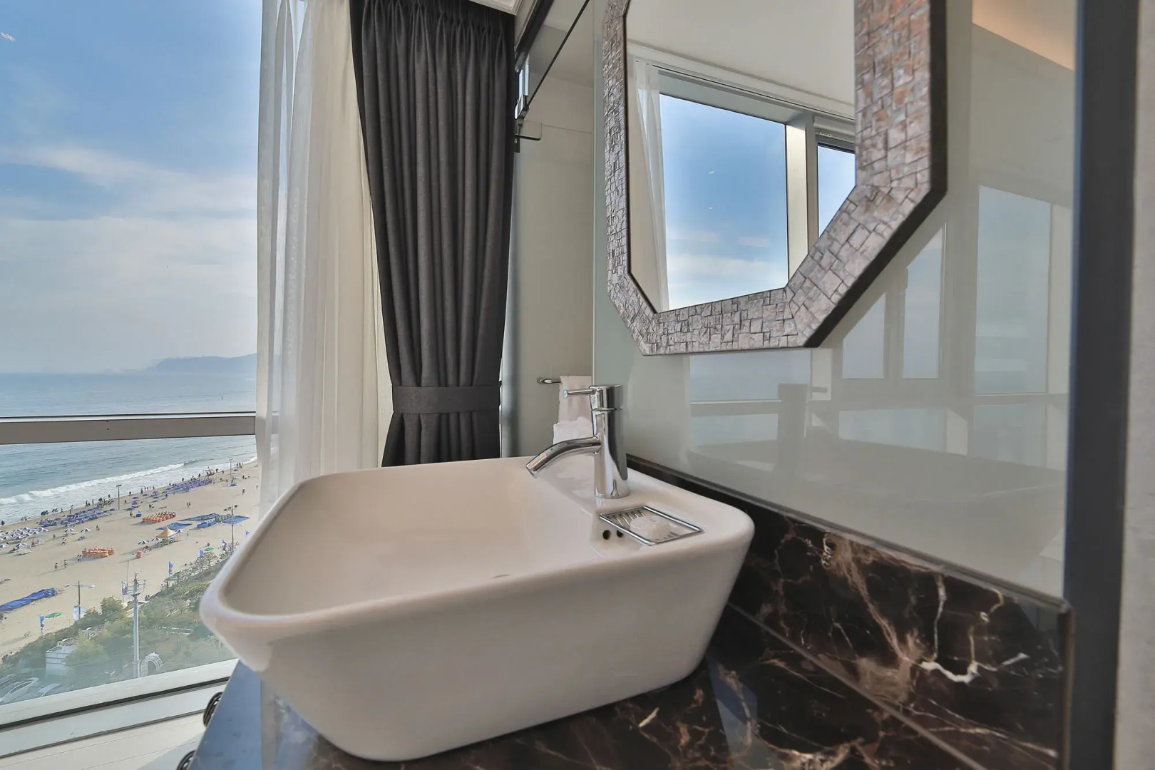 Elysia Boutique Hotel