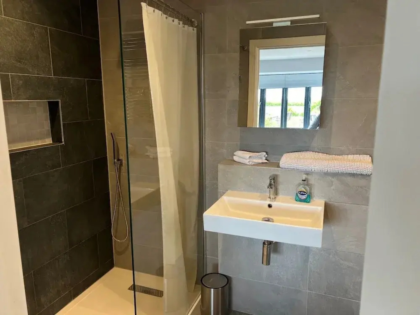 Botany Bay Beach Bed and Breakfast