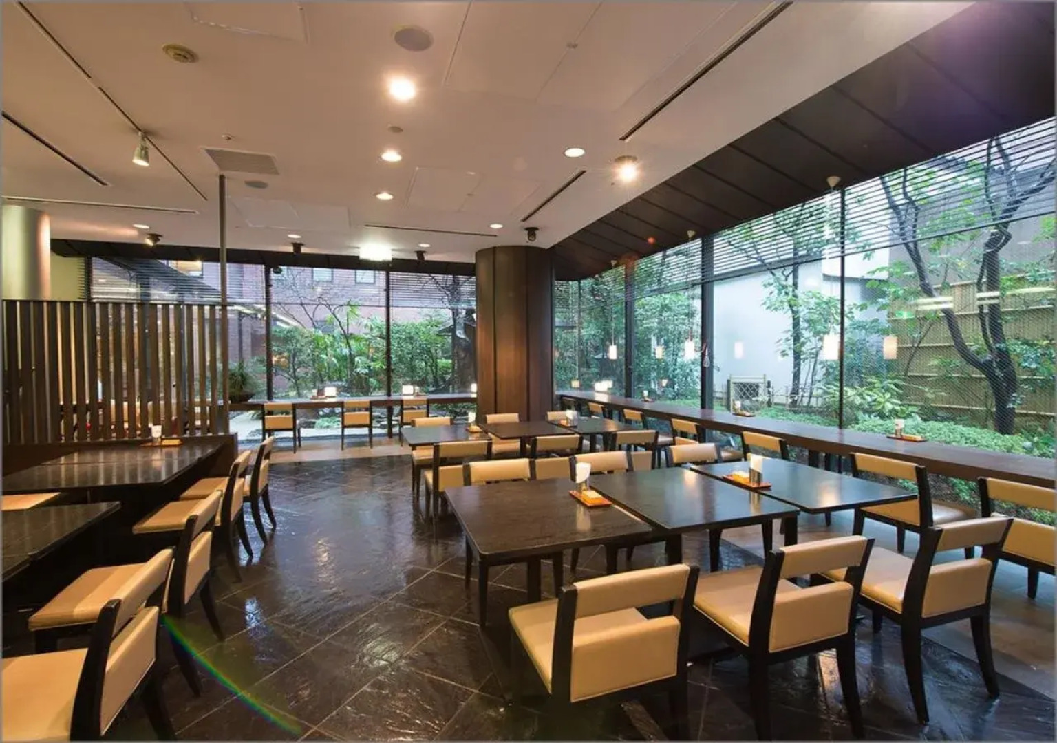 Loisir Hotel Classic Garden Kyoto Sanjo