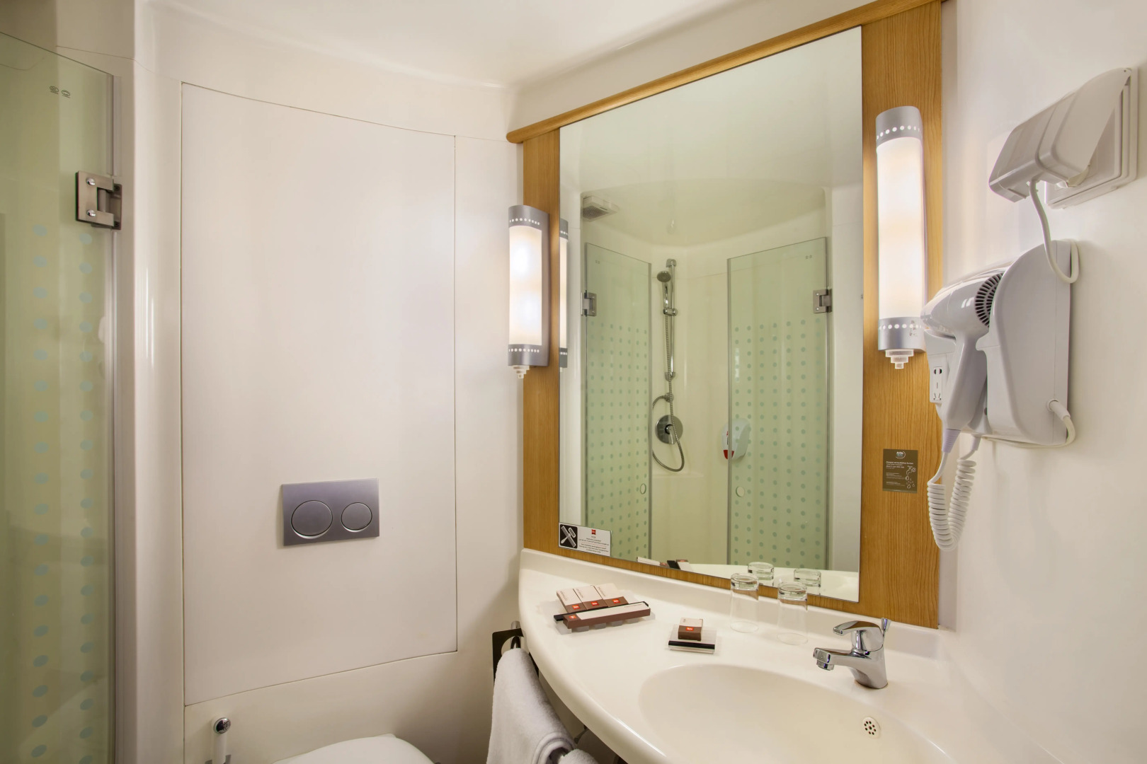 ibis Pontianak City Center