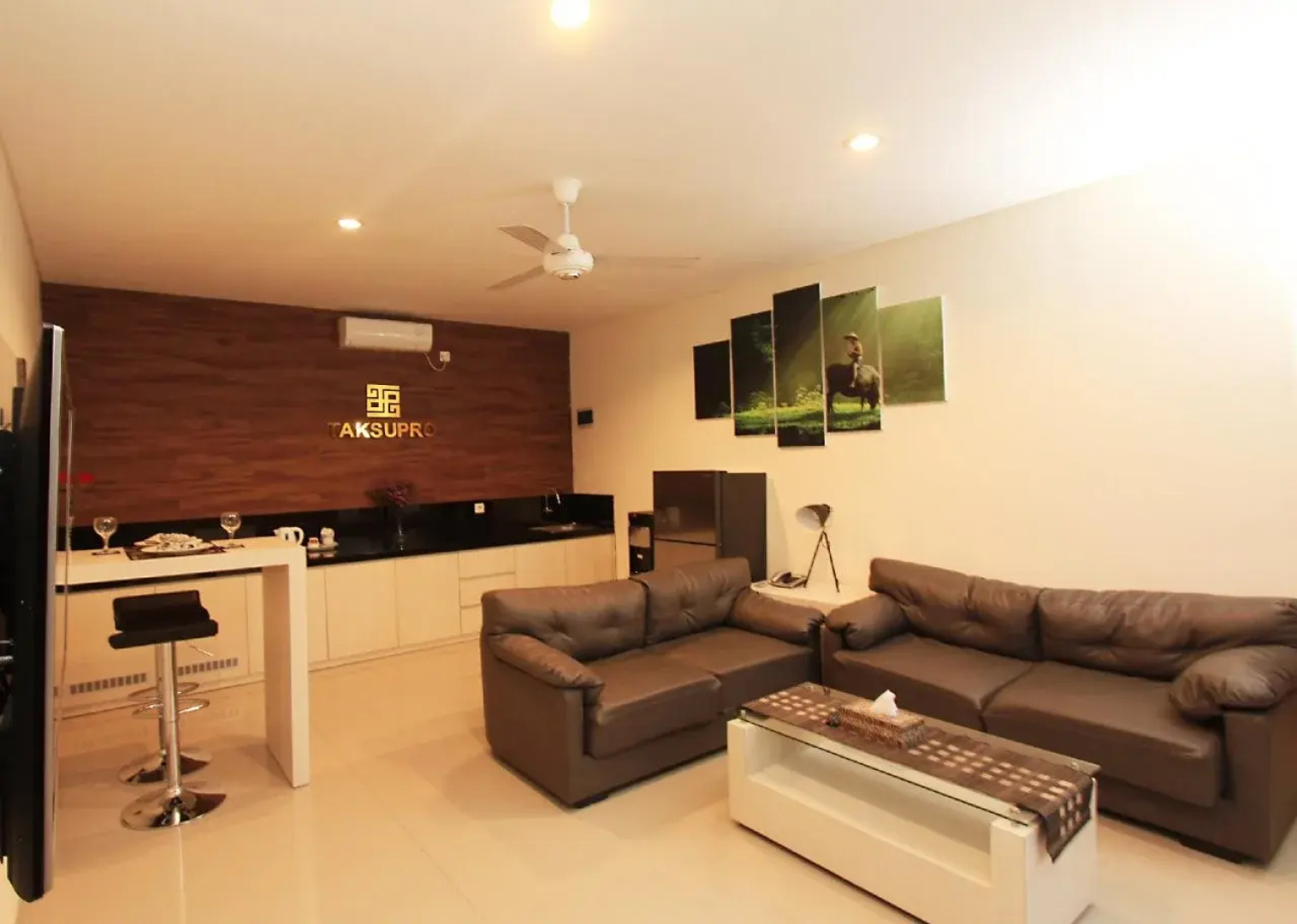 RaBaSTa Kubu Bali Suites Seminyak