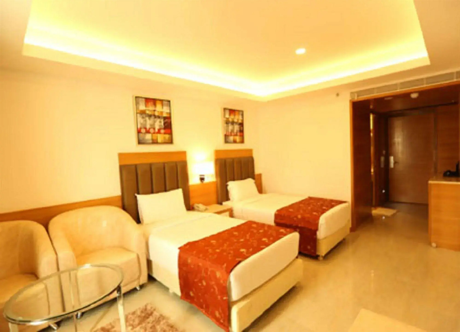 Hotel Chennai Le Palace