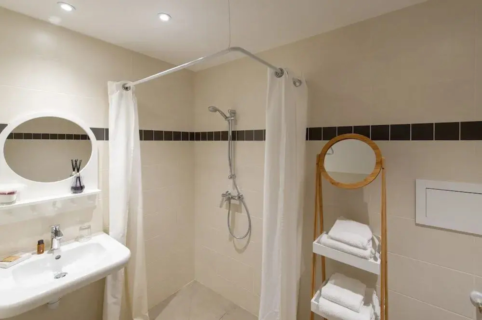 Hôtel Restaurant La Sorelle