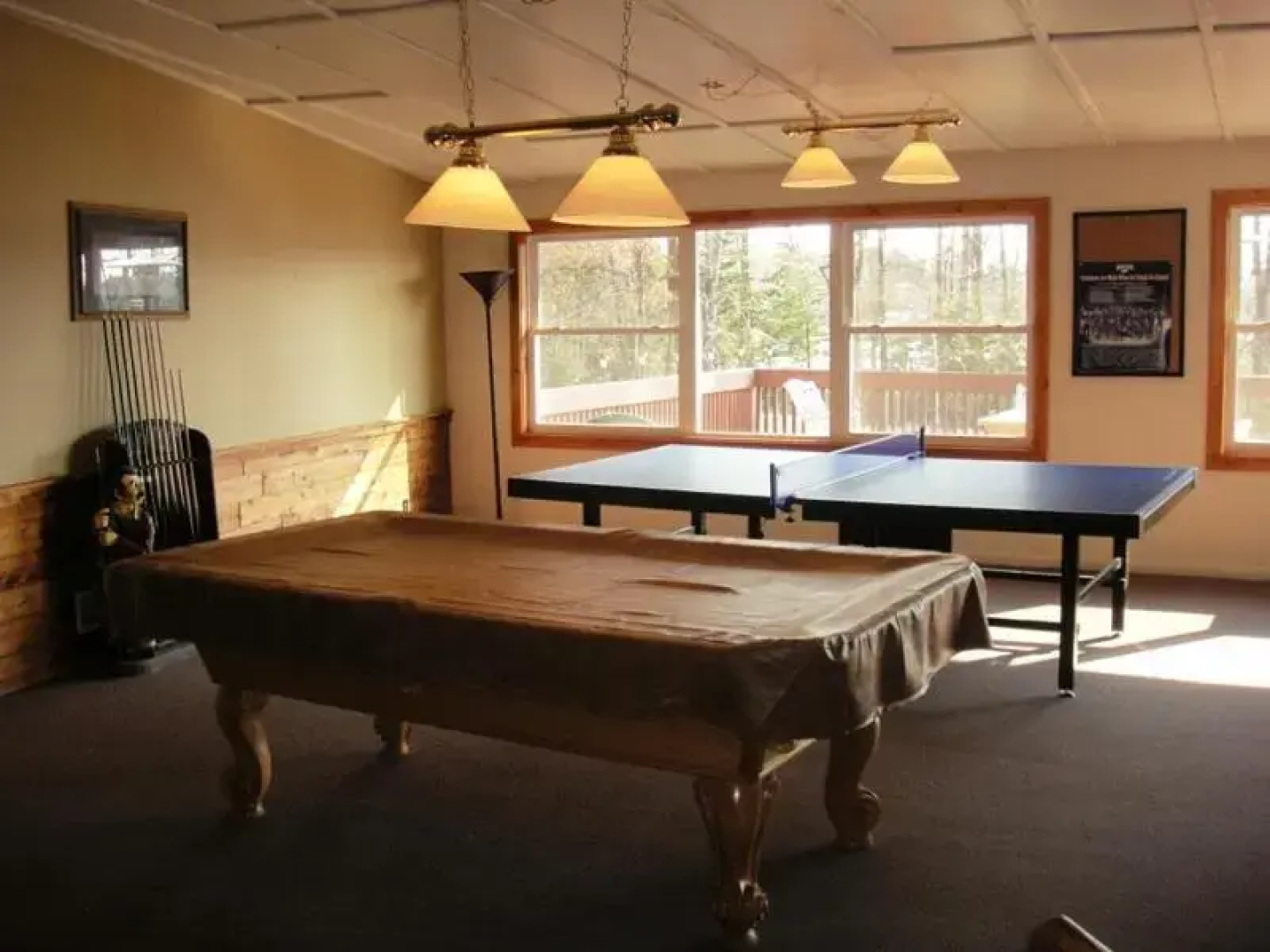 Hiawatha Lodge Inn