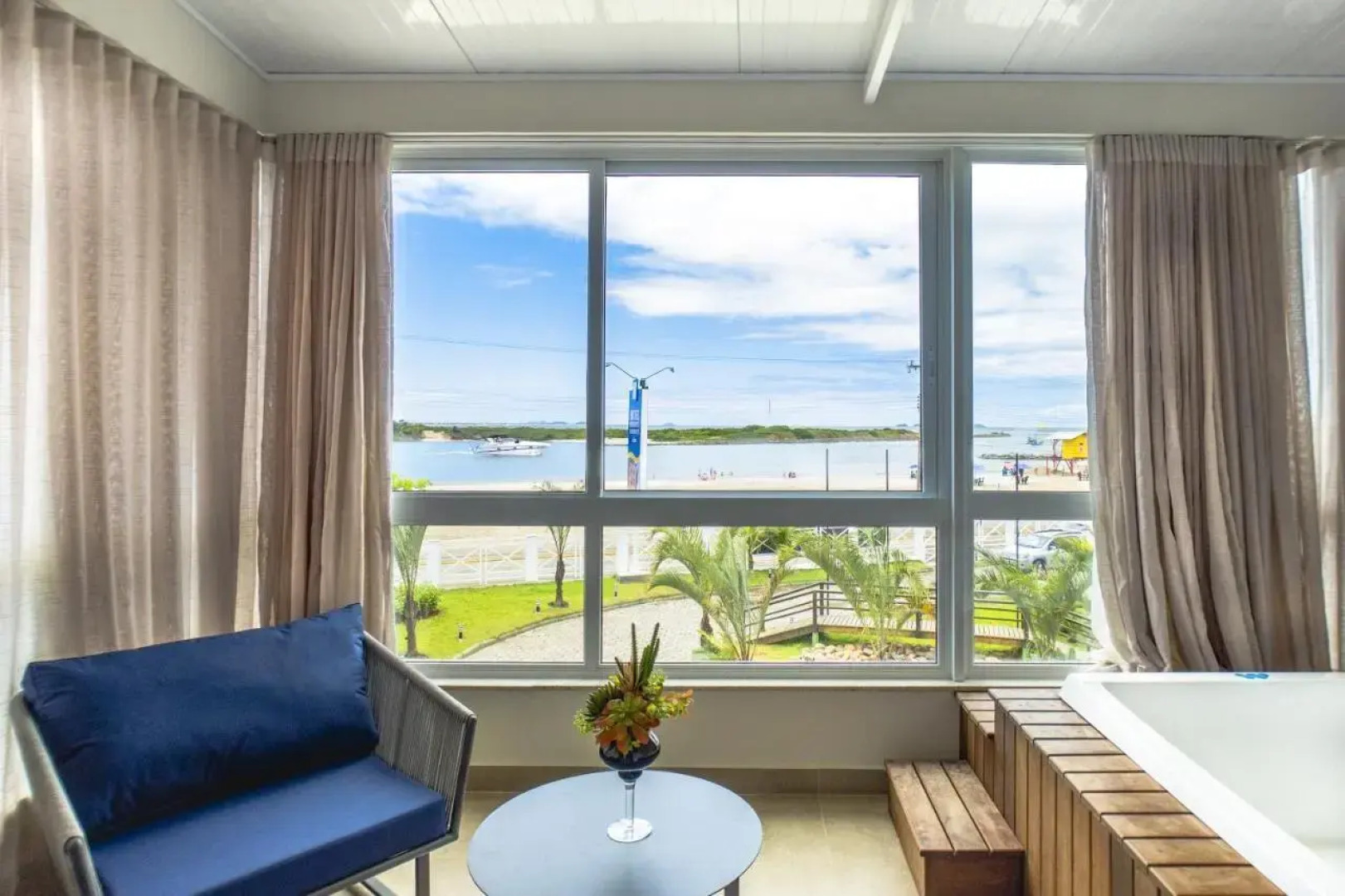 Hotel Bandeirantes da Barra