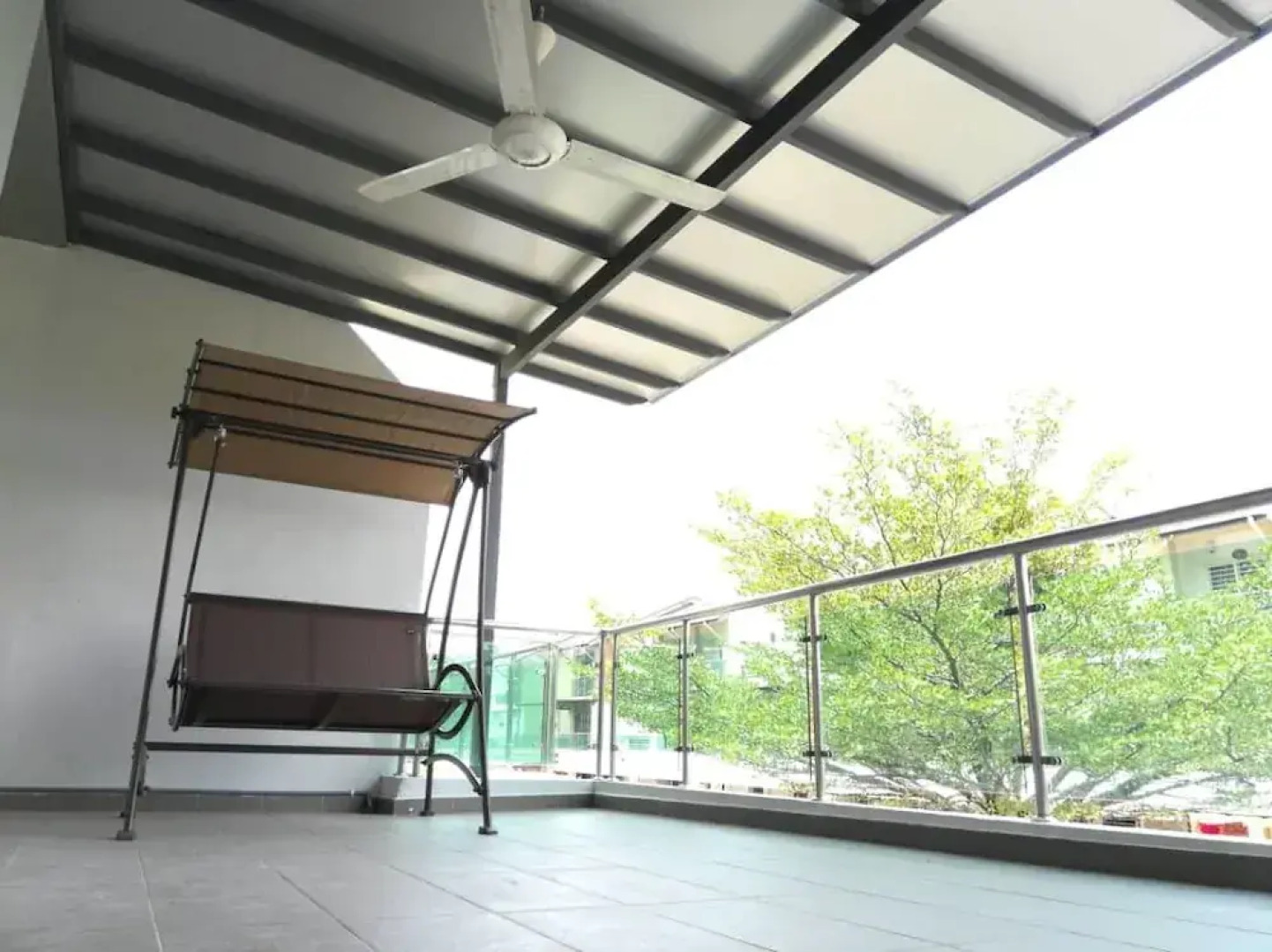 Kepong Spacious Vacation House