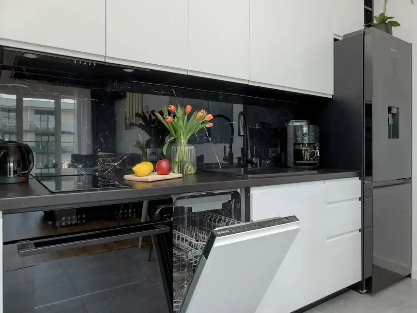 Apartment Overlooking the River, Pool, Dziwnow