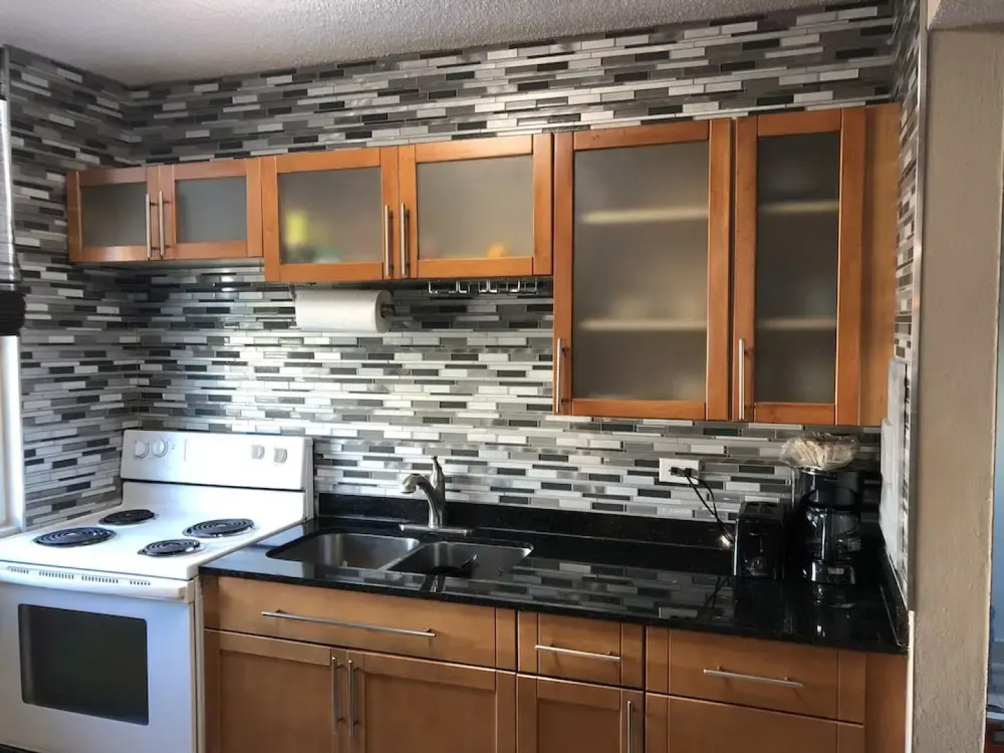 Isla Verde One Block From The Beach