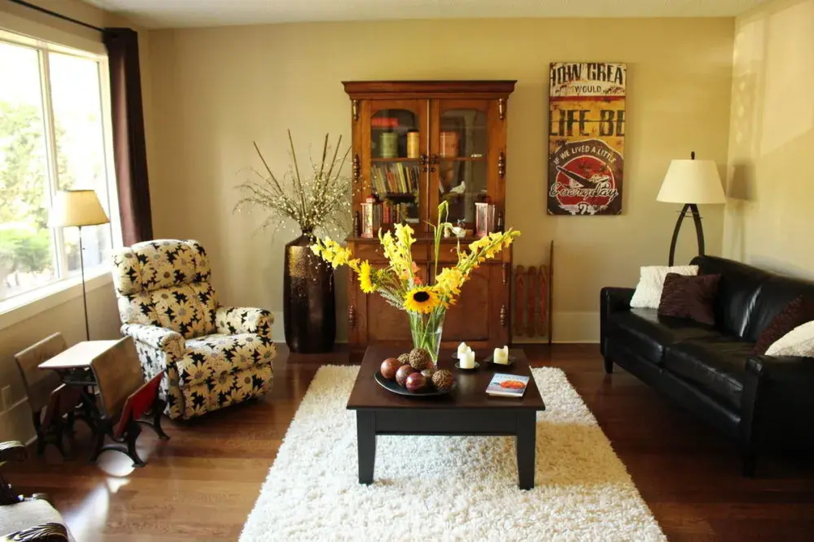 At the Beach Kelowna Bed & Breakfast