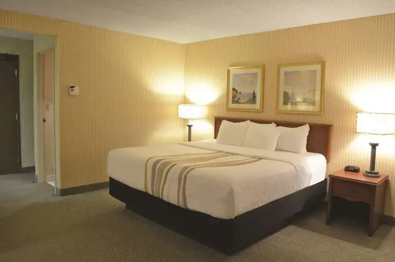 La Quinta Inn Suites By Wyndham Stevens Point