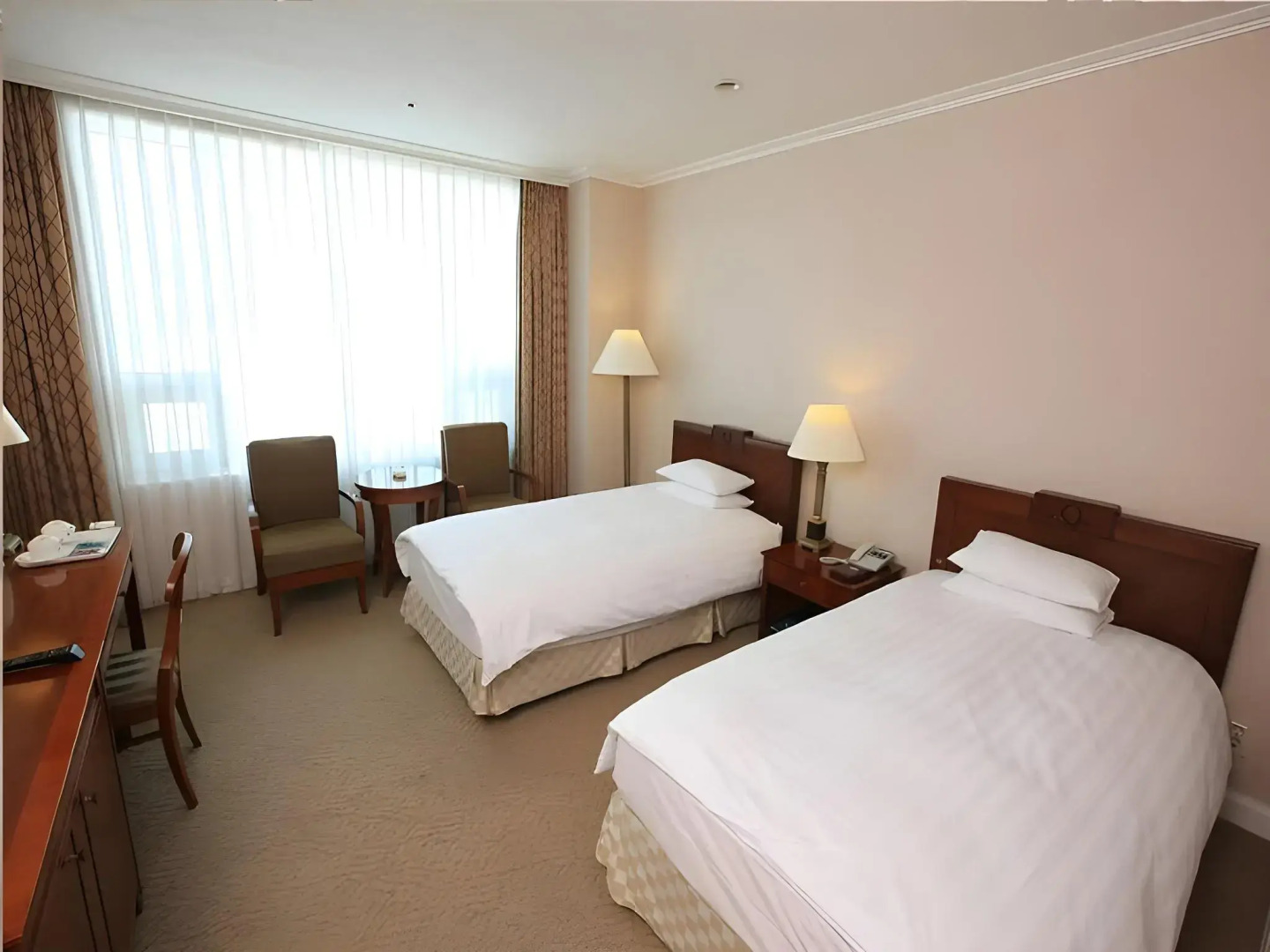 High1 Palace Hotel & CC