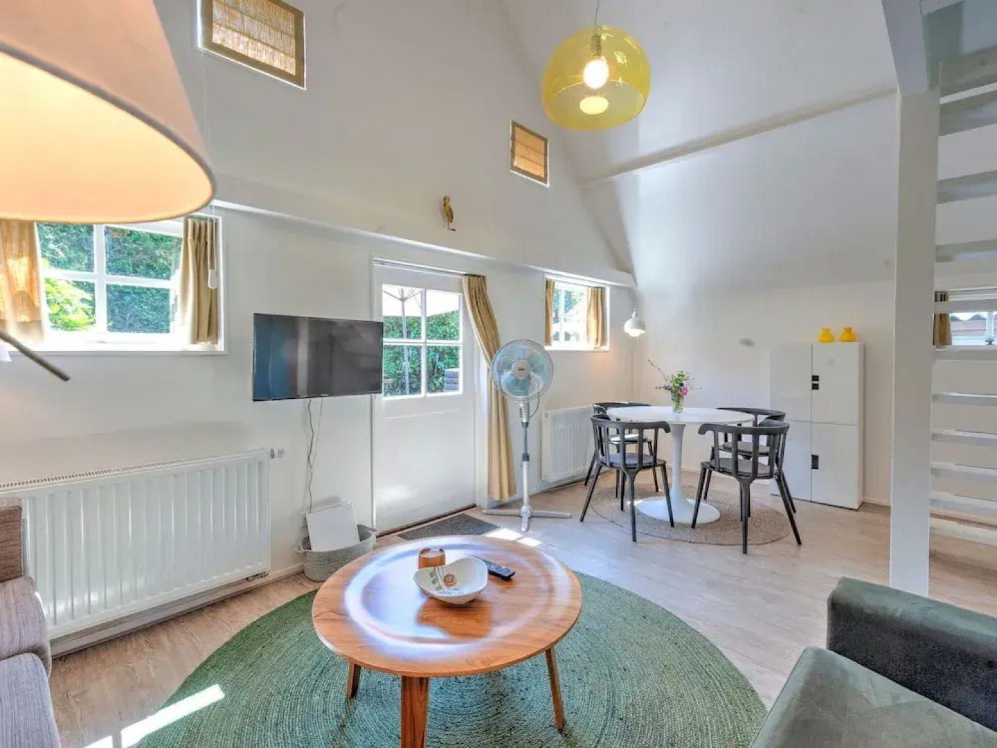 Modern Holiday Home in old Centre of Giethoorn With 2 Hours of Boat use