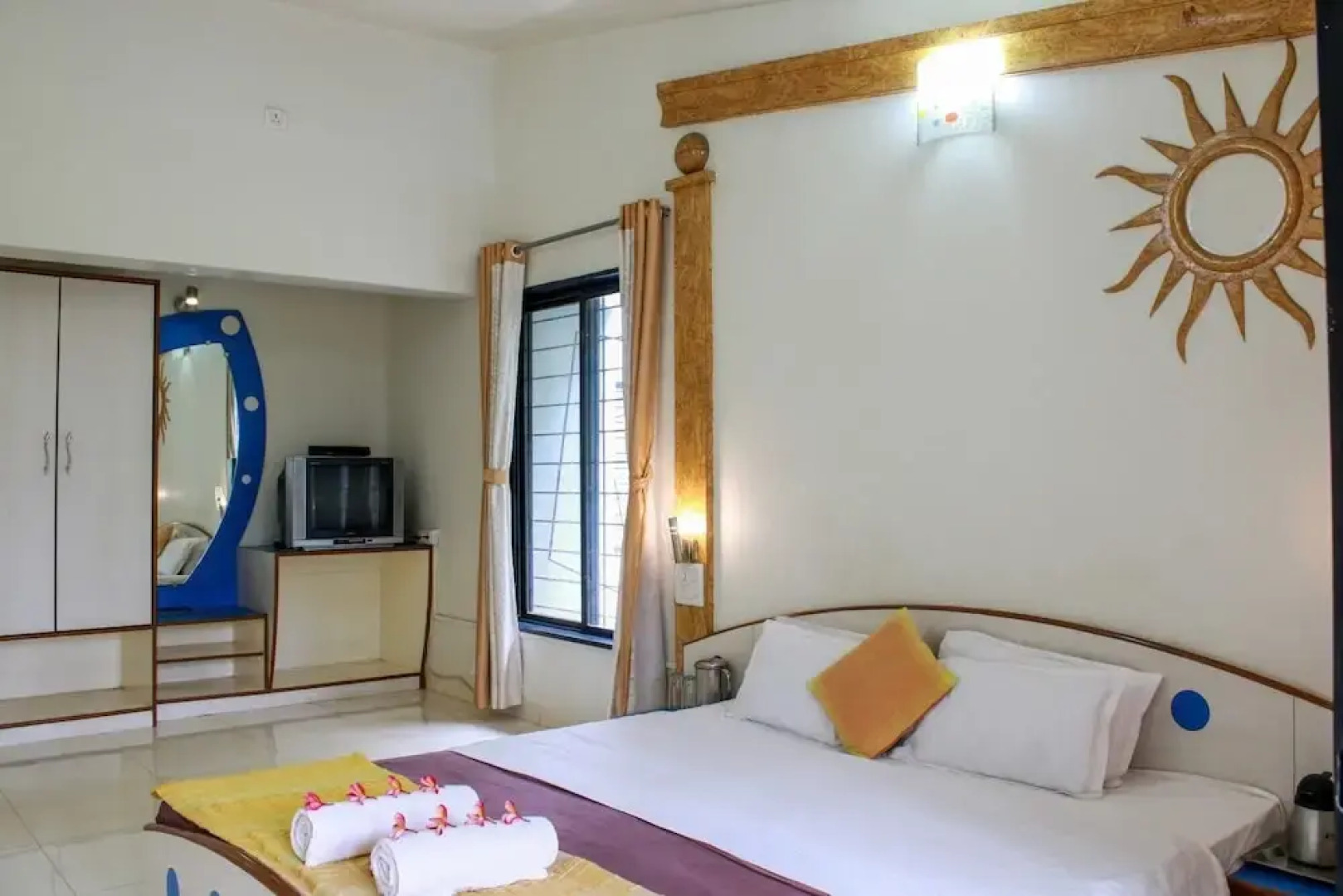 V Resorts Anandvan Wai