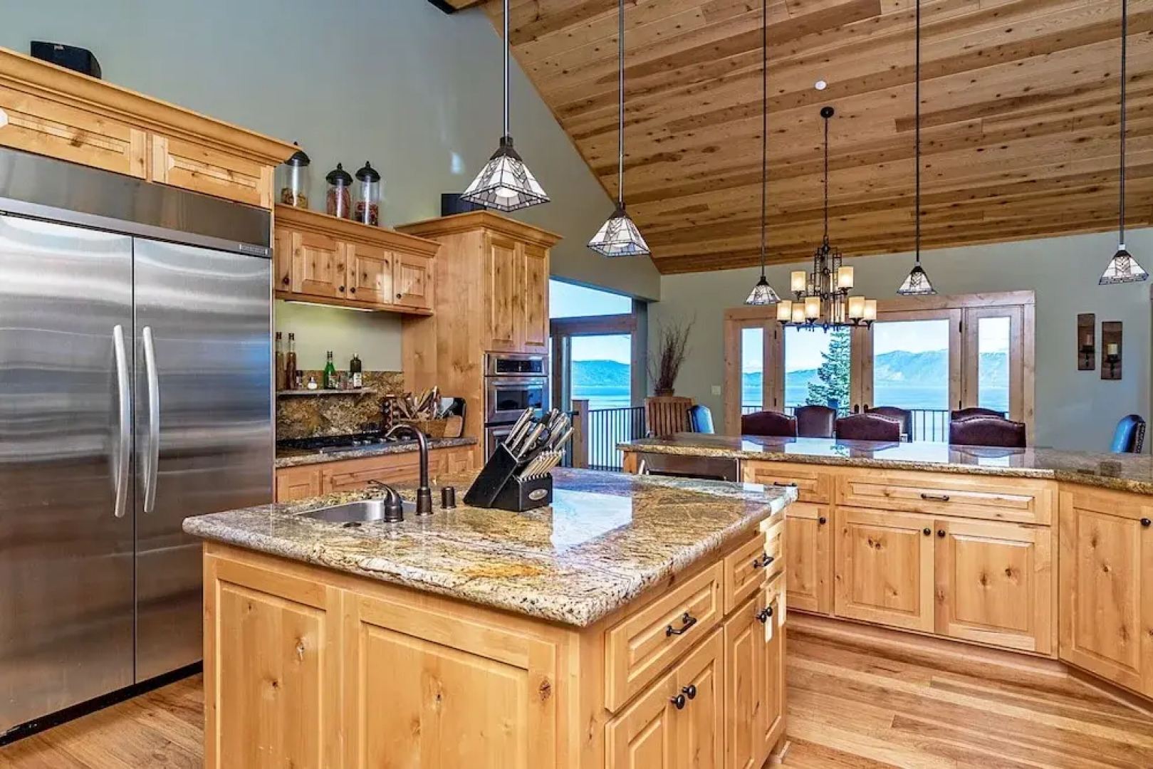 Unforgettable Lake Tahoe Cabin by RedAwning