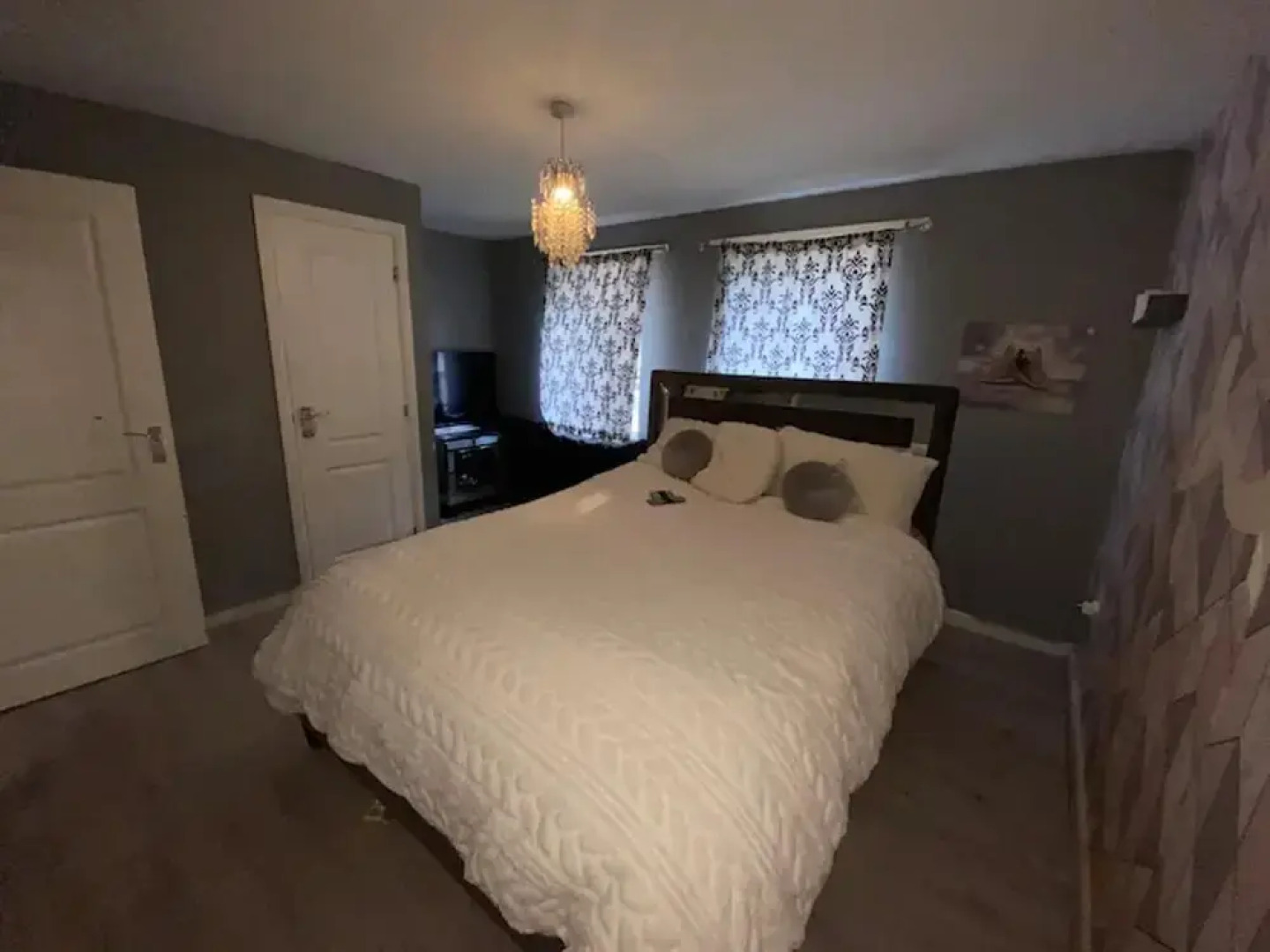 Stunning Apartment In Smethwick, West Midlands