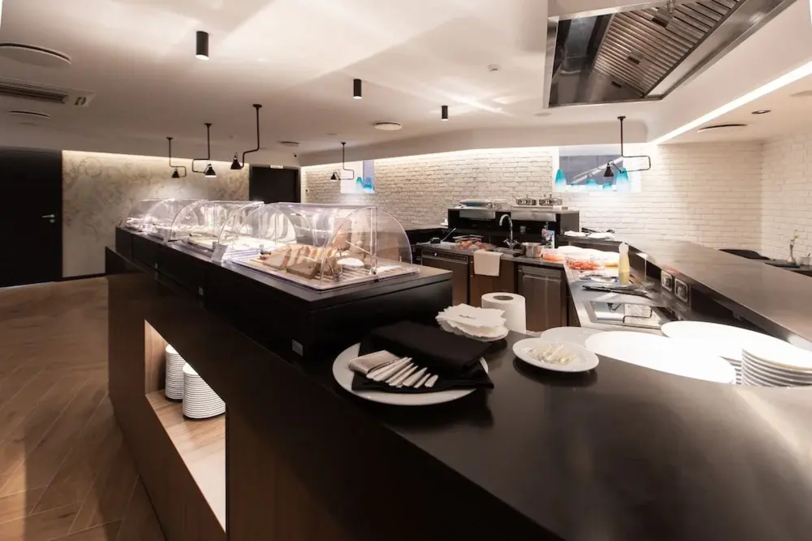 Dvor Podznoeva Studios and Apartments