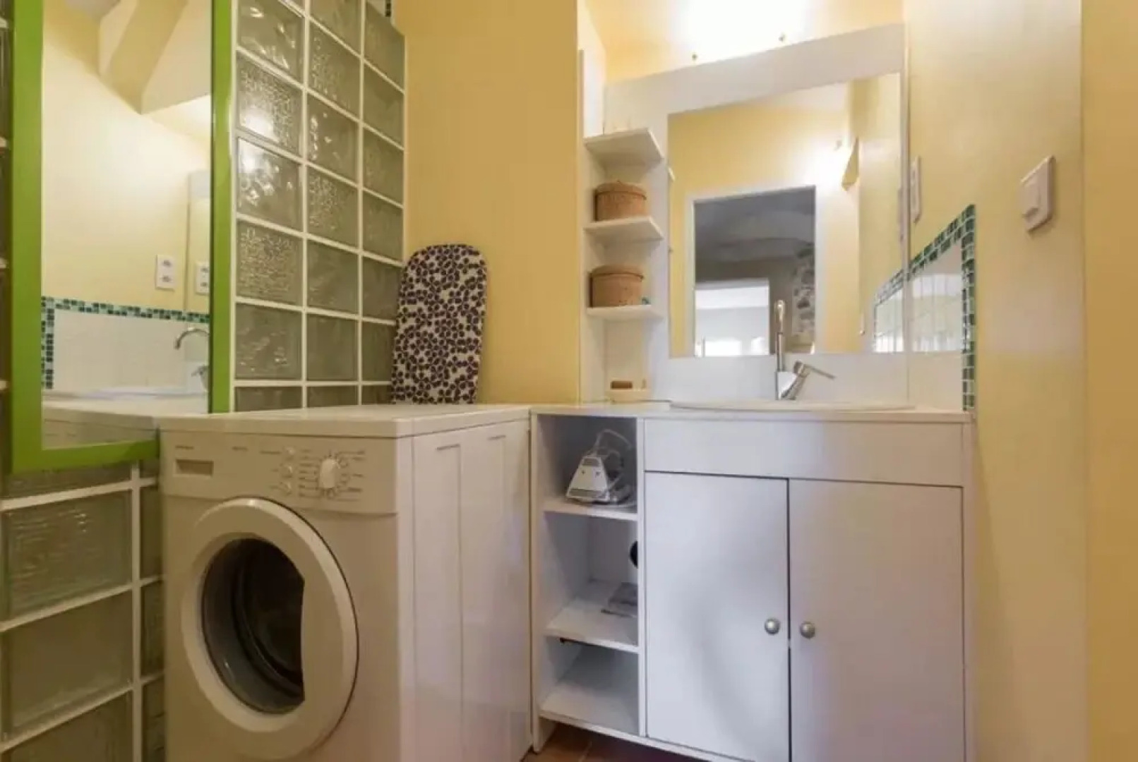 Lovely Apartment in Sabran, a Small Village in the Heart of Provence