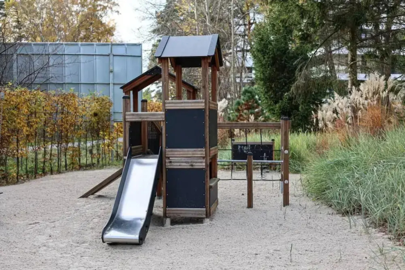 Parque Komfort i Spok j Blisko pla y