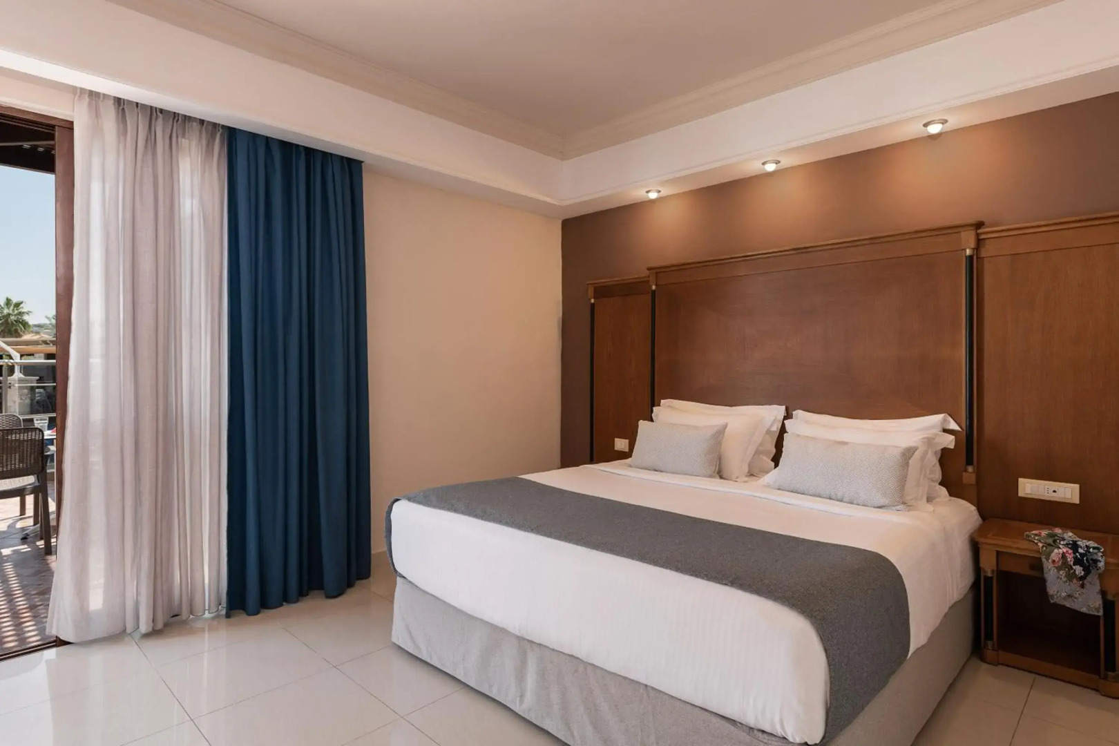 Caldera Creta Paradise