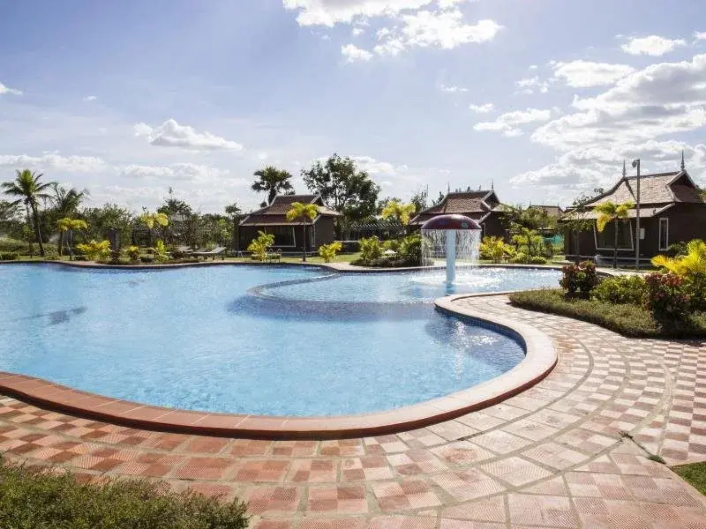 Romduol Island Chalet