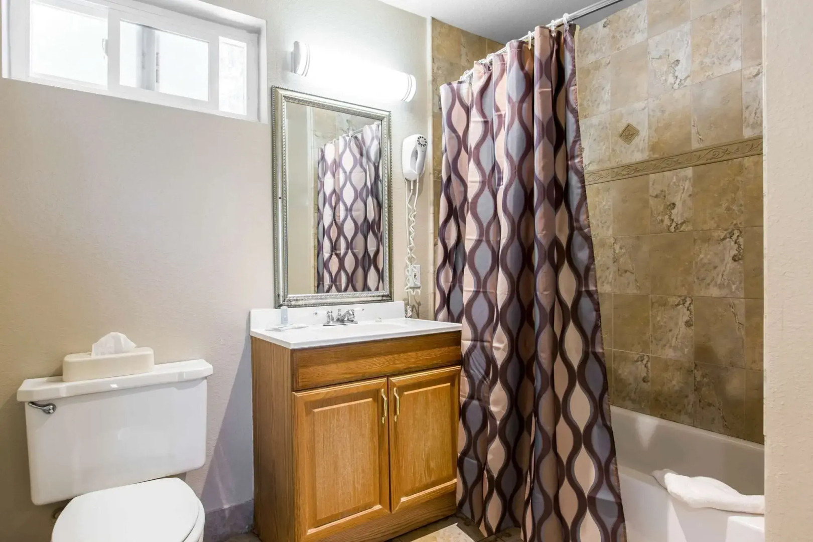 Rodeway Inn Escondido Downtown